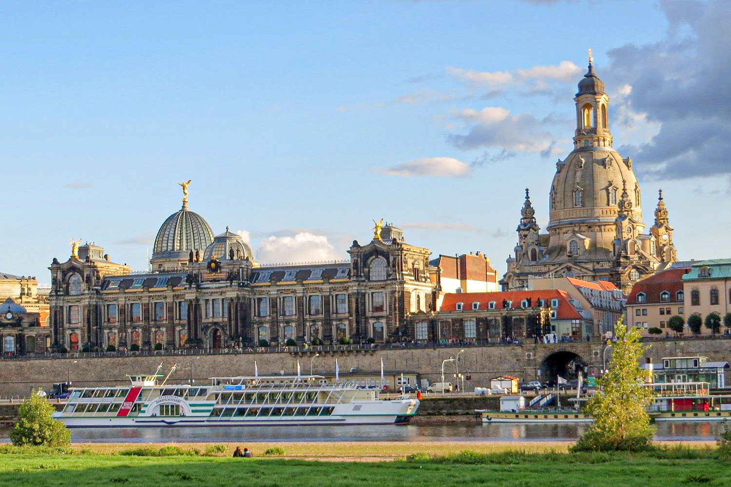 Dresden Terrassenufer