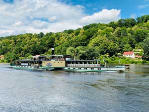 Dampfschiff bei Obervogelgesang